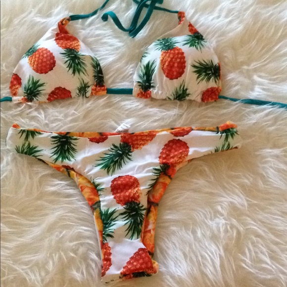 Reversible pineapple princess bikini! - Picture 2 of 6